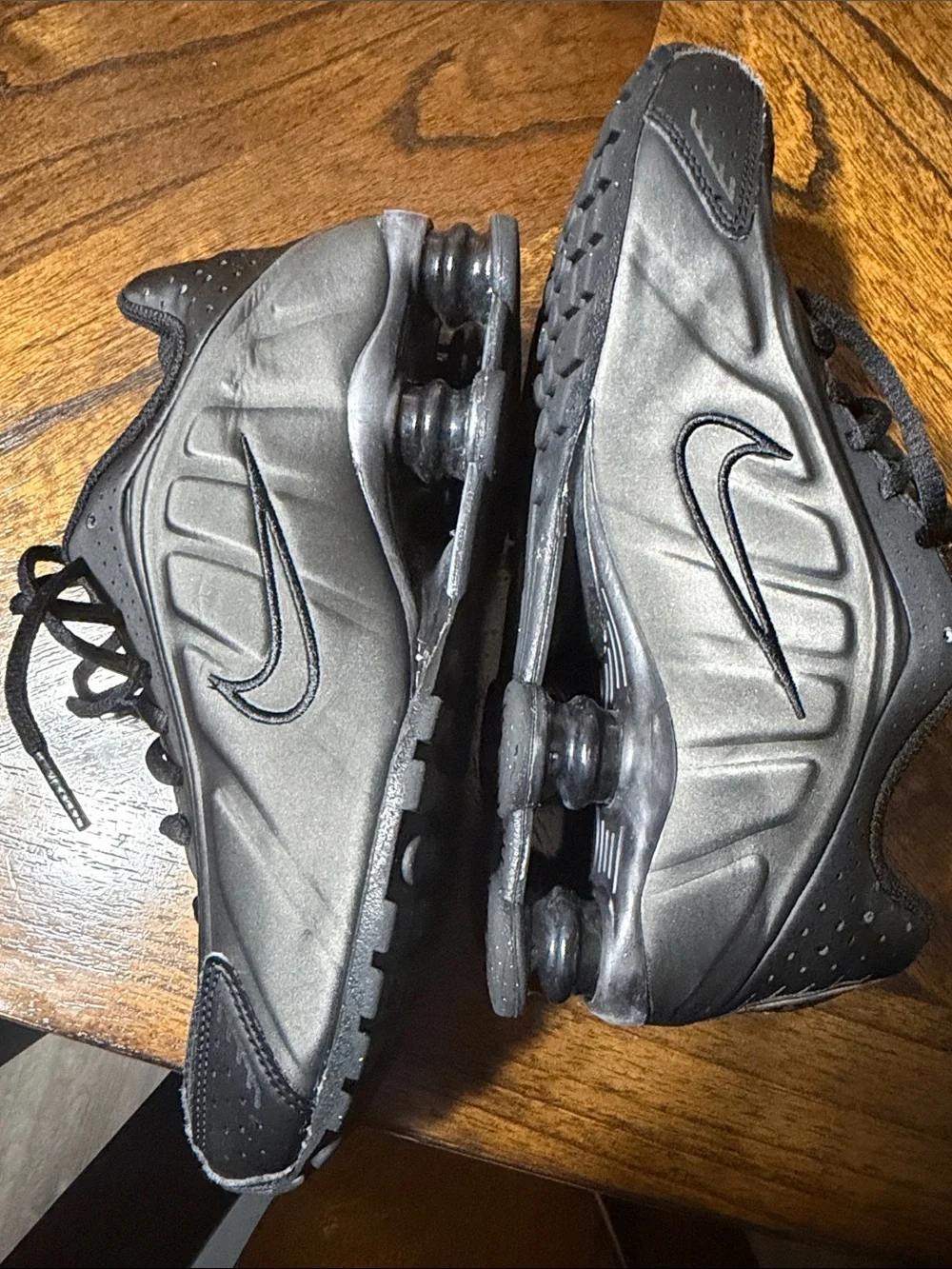 Nike Black Athletic Sneakers with Cushioned Air Sole Nike Shox